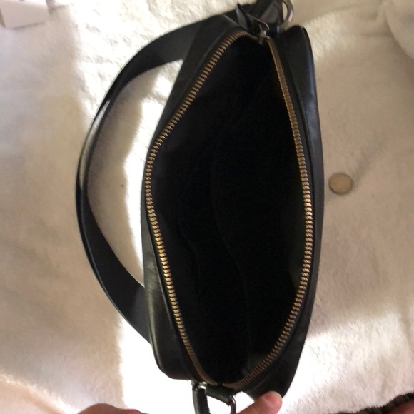 Coach men’s shoulder messenger bag - Picture 5 of 8